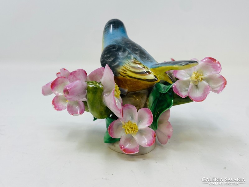 Herend bird on a blooming cherry branch porcelain figure (7.5X10cm) rz