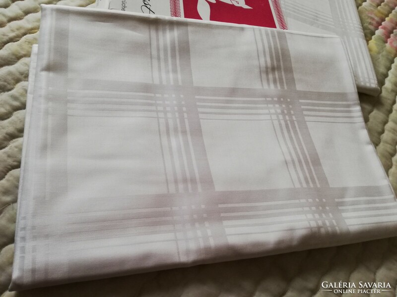 Fehér damaszt paplanhuzat párban, eredeti csomagolásban, 200/130 cm