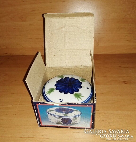 Virágmintás porcelán ékszertartó vagy cukortartó doboz (20/d)
