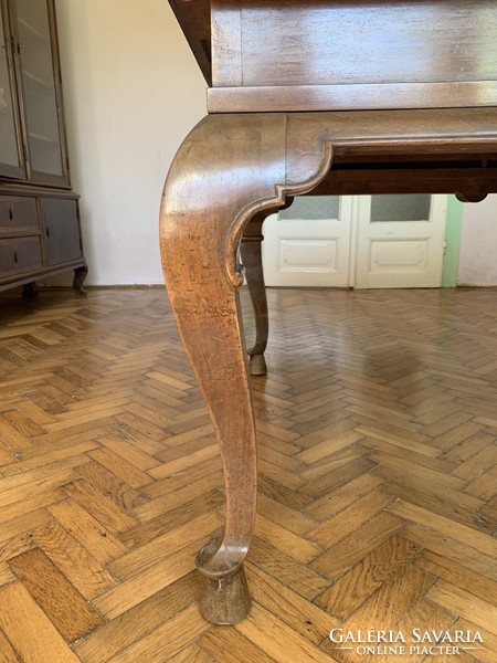 12 Custom extendable dining table from the 1930s