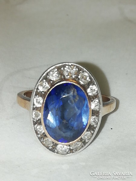 Antique gold ring with sapphire and precious stones 1.