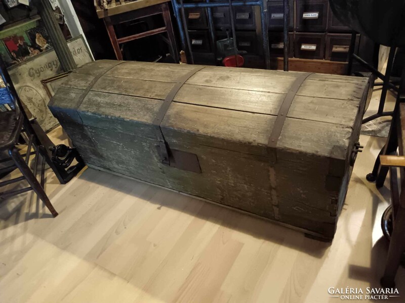 Large chest, late 18th century baroque iron chest, traveling wooden chest extra large, original color