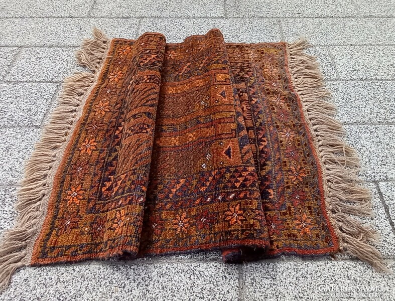 Afgán Baluch nomád kézi csomózású antik szőnyeg ALKUDHATÓ