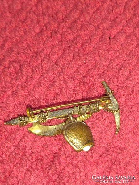 1 piece of old brooch pin jewelry from the 1950s, Swiss