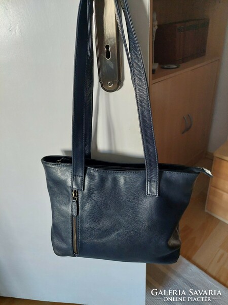 Dark blue leather bag