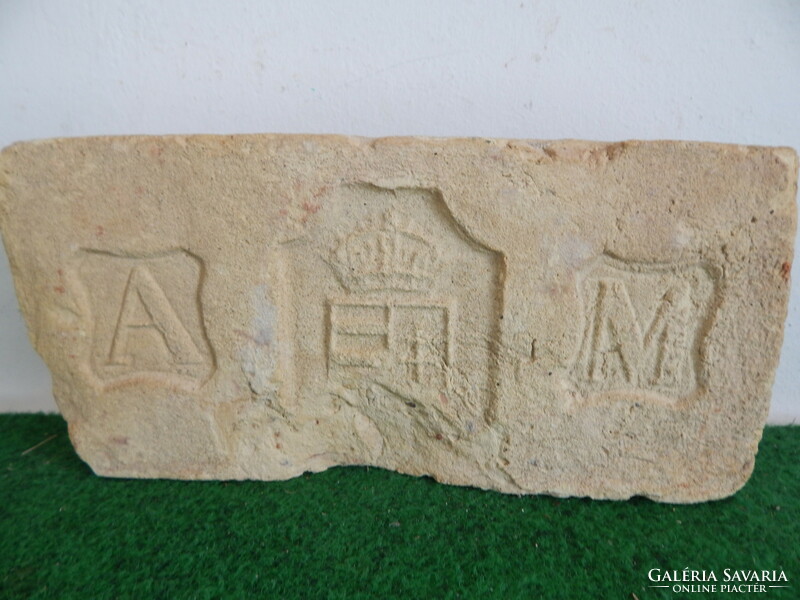 Antique bricks, Hungarian crown, monogrammed, cs sz v, miller. No. 9.