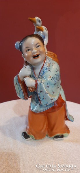 Chinese porcelain, hand painted, marked. 21 cm high
