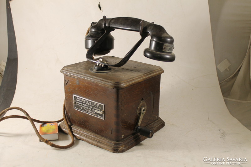 Antik 1941-es telefon 620