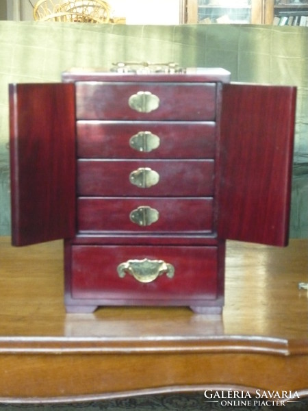 Mahogany jewelry holder, with mother-of-pearl