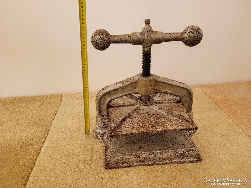 Old large cast iron book press press