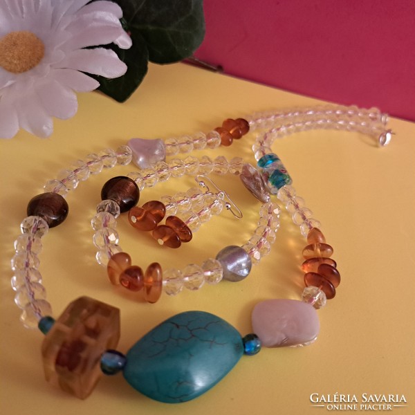 Turquoise, amber and crystal set.