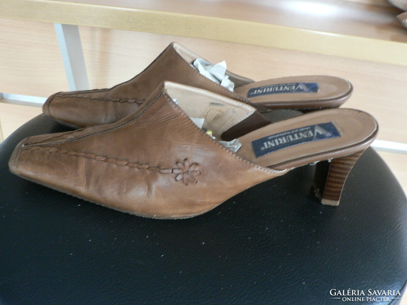 Venturini Italian leather slippers 37