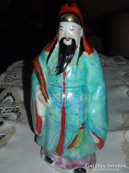 Statue depicting Chinese sage