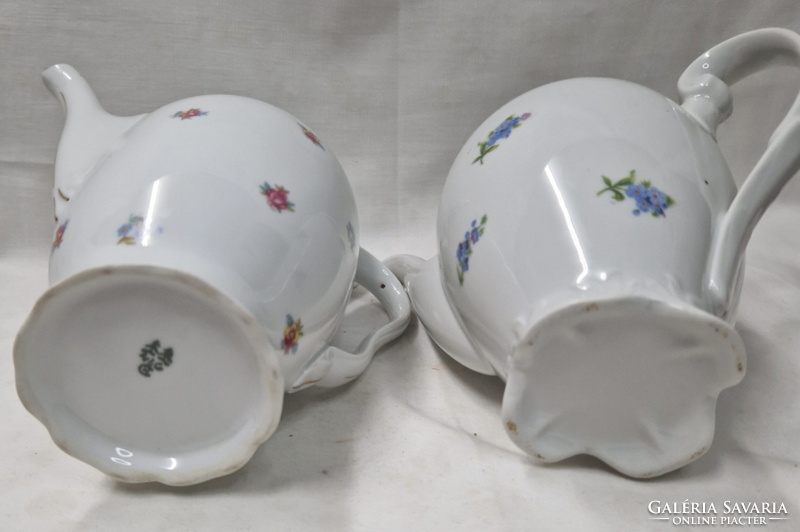 Old small flower patterned porcelain coffee pourers in perfect condition 19 cm.