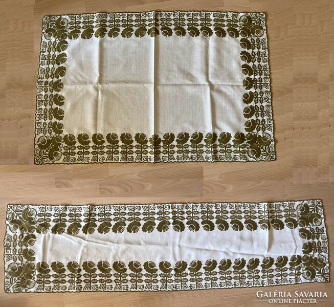Embroidered teal/white table runner and matching tablecloth