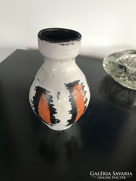 Small vase by Lívia Gorka, ceramic vase by Lívia Gorka (20/c)