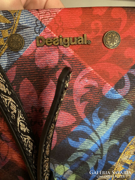 Desigual Bőr Crossbody Bag..női táska!