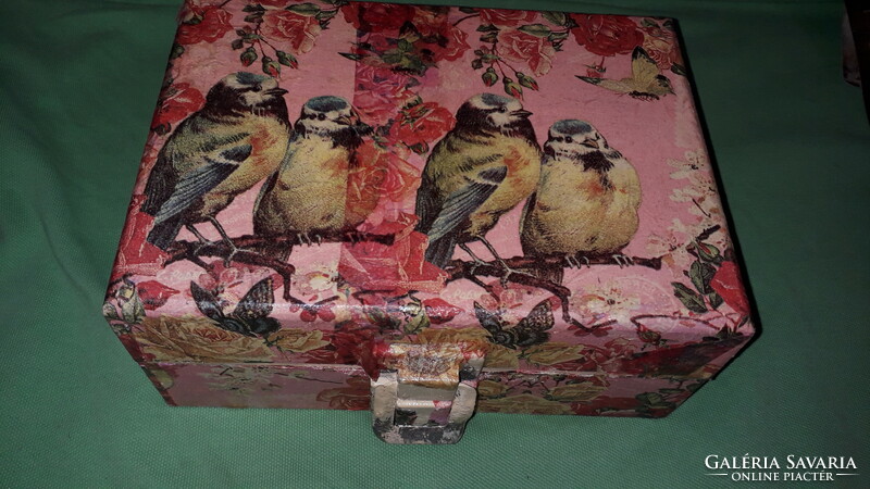 Old wooden gift box / jewelry holder repaired with creative decoupage technique 18 x 13 x 8 cm according to the pictures