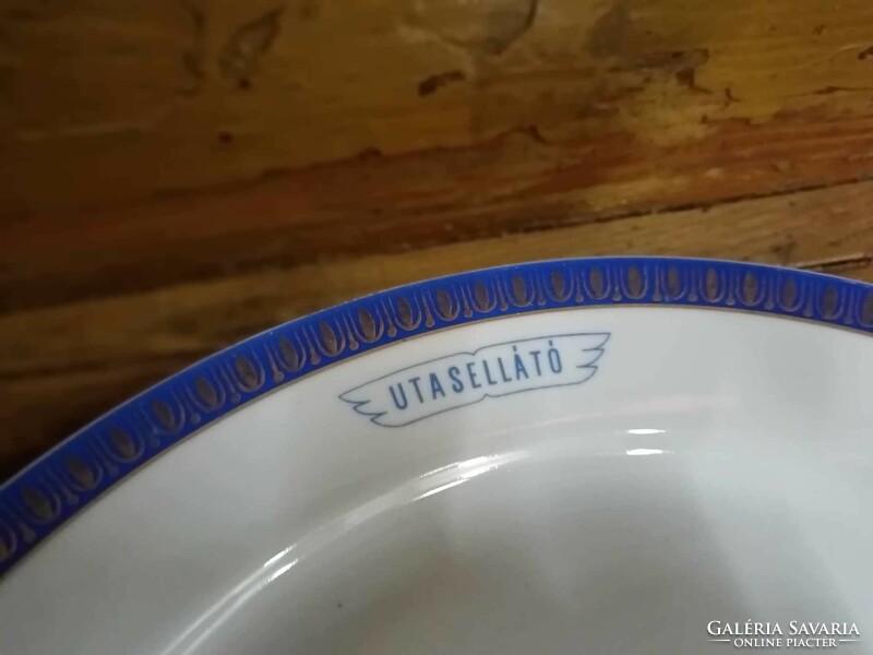 Large flat plate used by a passenger service provider, marked, logoed retro pieces, Great Plains