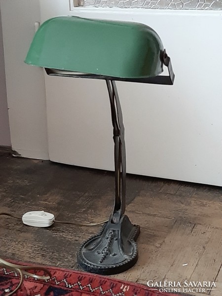 Bank lamp, cast iron and enamelled