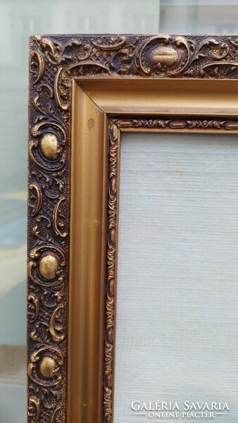 Gold-wood picture frame, internal size 52.5X80.5 Cm