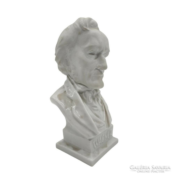 Herend Wagner bust m00736