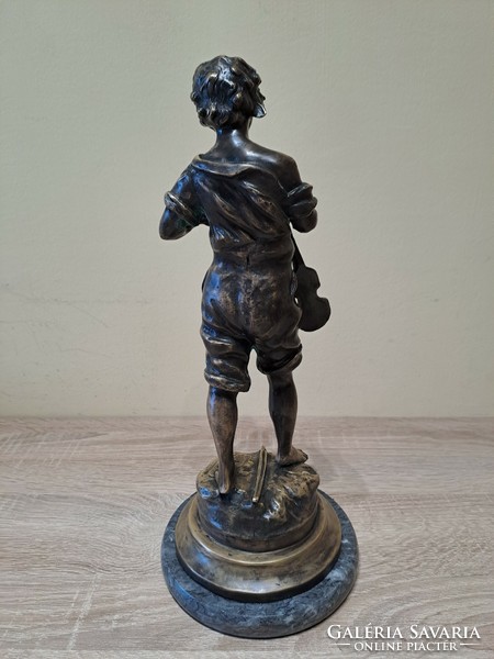 Beggar boy with violin l&f moreau bronze statue