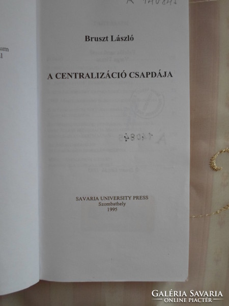 László Bruszt: the trap of centralization (transcripts; 1995)