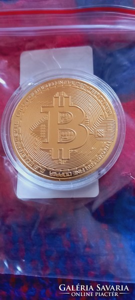 Bitcoin - gold colored coin in flawless capsule. HUF 700/pc