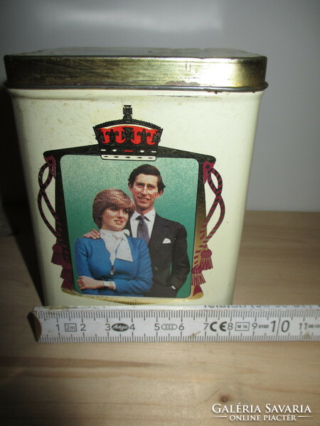 Wedding of Princess Diana and Prince Charles, tea box