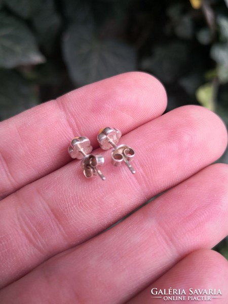 Beautiful silver earrings with amber stones