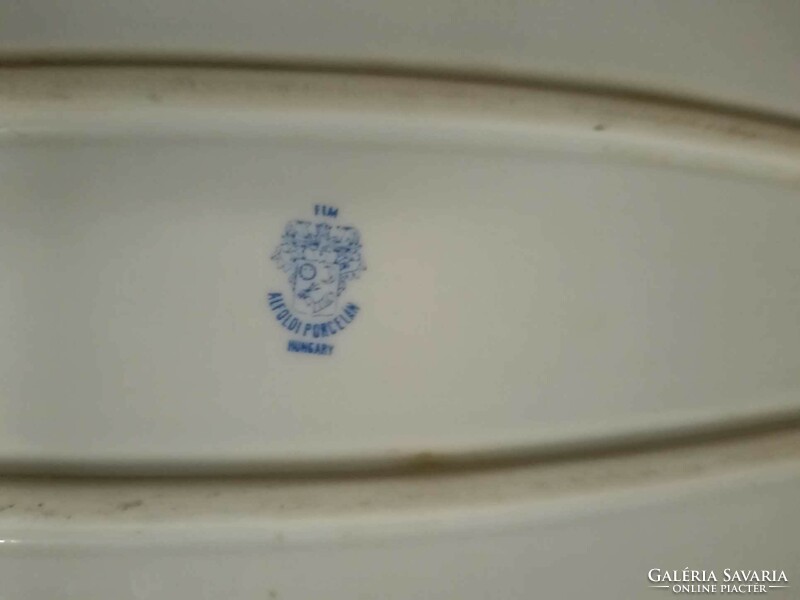 A large passenger serving bowl, it could have been used for roasts or bowls for 2-4 people, highly defective porcelain,