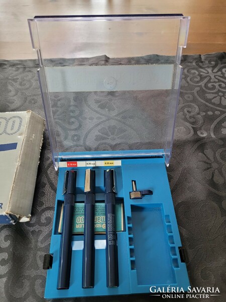 Staedtler mars 700 fountain pen set, with box.