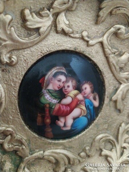 Antique painted Italian porcelain holy image in a gilded wooden frame