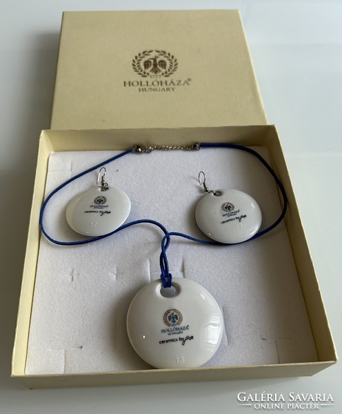 Ravenclaw necklace and earrings in original box
