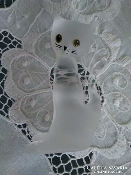 For cat collectors! Ring holder cat made of matte and transparent glass!