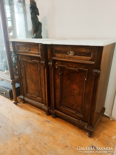 2 very nice antique bedside tables/chests with Carrara marble top from the 1800s