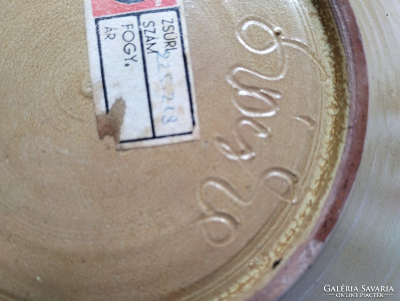 Ceramic bowl with Szócska signature