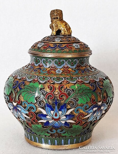 Antique Chinese enamel ginger jar lid with foo / fo / foo dog with tongs