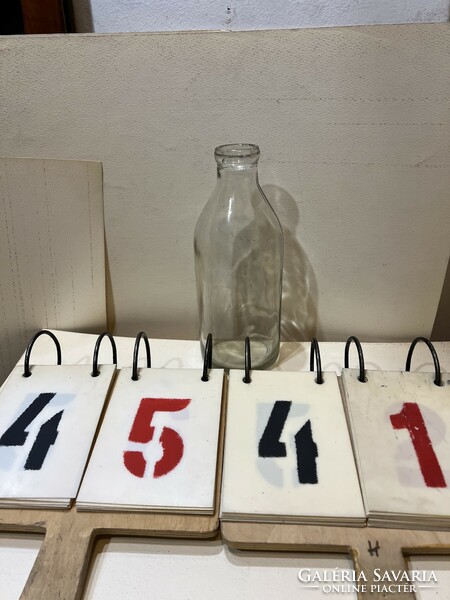 Milk bottle, old, 1 liter, size 24 x 8 cm. 4541