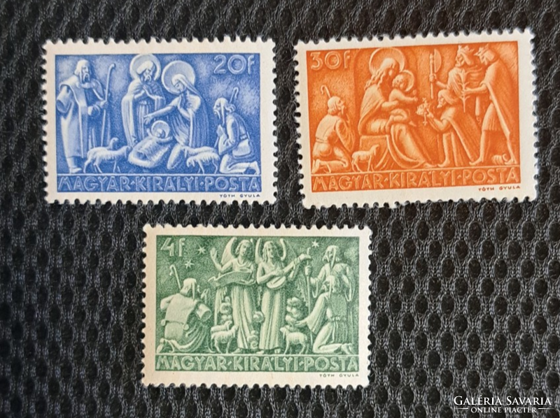 1943. Christmas stamp series** c/1/1
