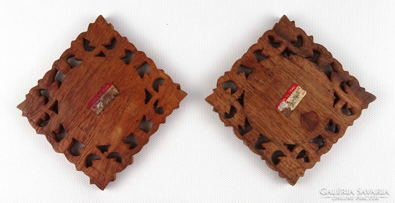 1Q932 pair of openwork carved Indian teak coasters 10 x 10 cm