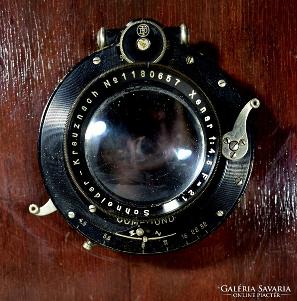 Around 1910-20 wooden antique camera with schneider kreuznach lens!