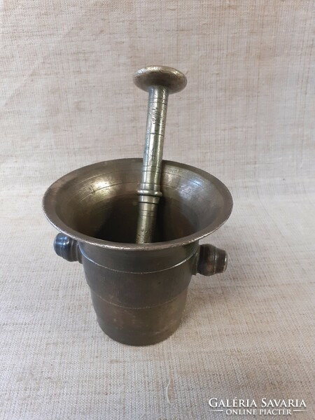 4 in old preserved condition. Brass mortar and pestle