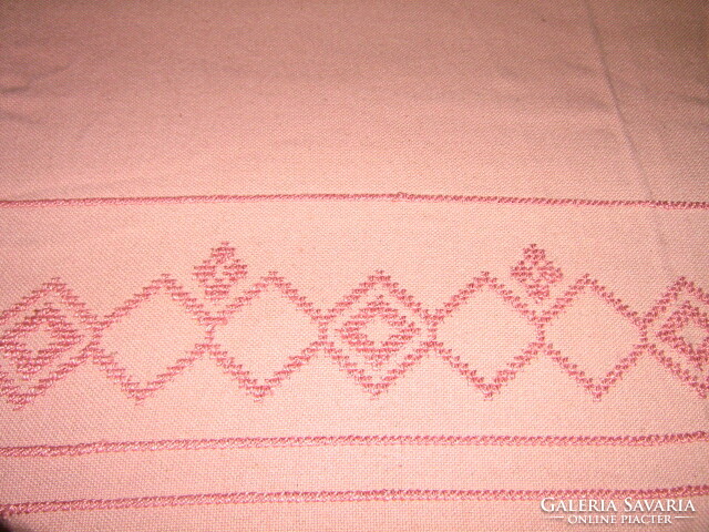 Beautiful hand embroidered cross-eyed mauve curtain