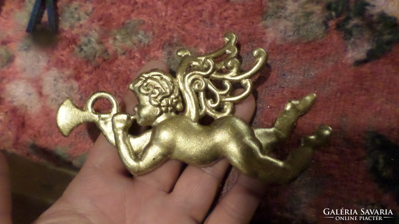 13 cm-es , aranyszínű , műanyag angyalka / karácsonyfadísz .