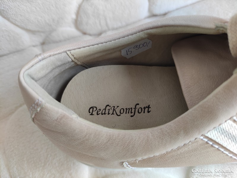 Pedi Komfort kényelmes púder rózsaszín női torna cipő fazonú komfort bőr cipő  37-es. Vadonatúj.