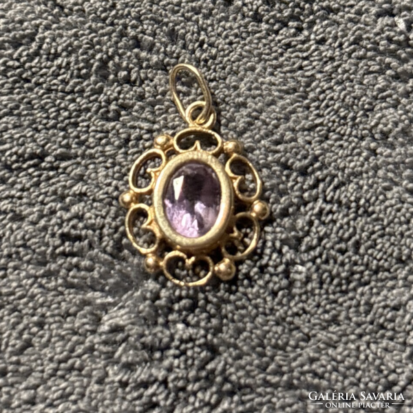 9 Carat gold pendant with amethyst stone - vintage English