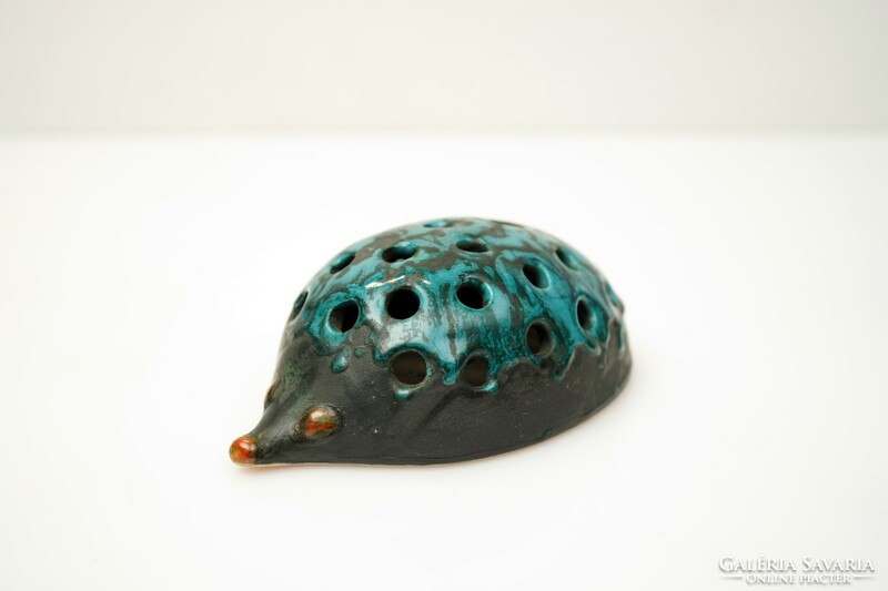 Mid century ceramic hedgehog figure / hedgehog pen holder / retro old
