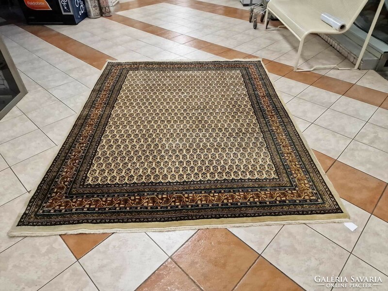Gülsah hand-knotted 200x250 cm wool Persian carpet bfz503